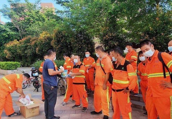 炎炎夏日，情系一線——夏季高溫“送清涼”活動