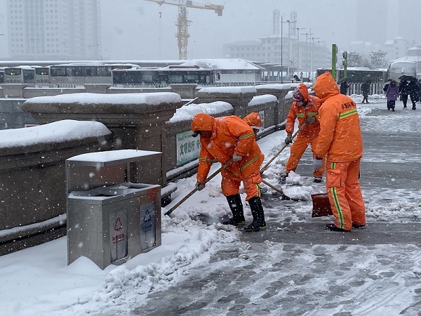 項目動態(tài) | 以雪為令！華富天津項目全力以赴做好除雪工作